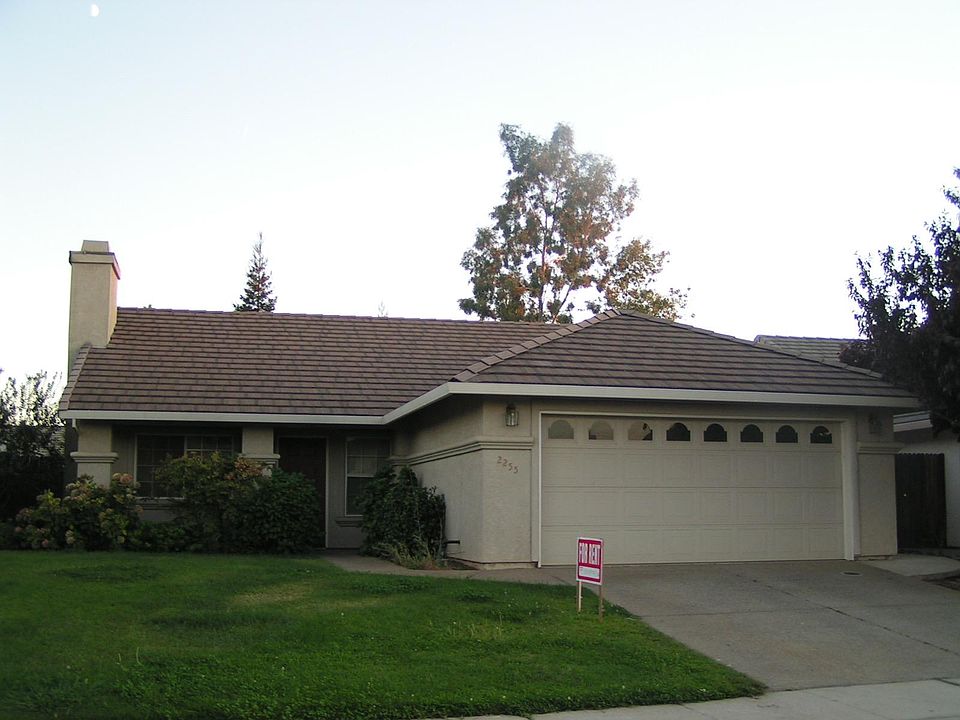 1st image of 2255 Meadowland Ct