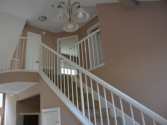 4th image of 3522 Gardenwood Dr