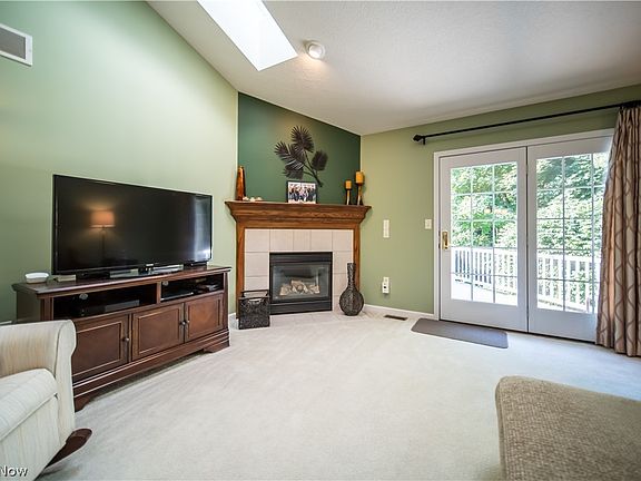 5th image of 2841 Stratford Cir