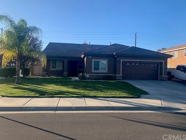 1st image of 2018 Blackthorn Dr