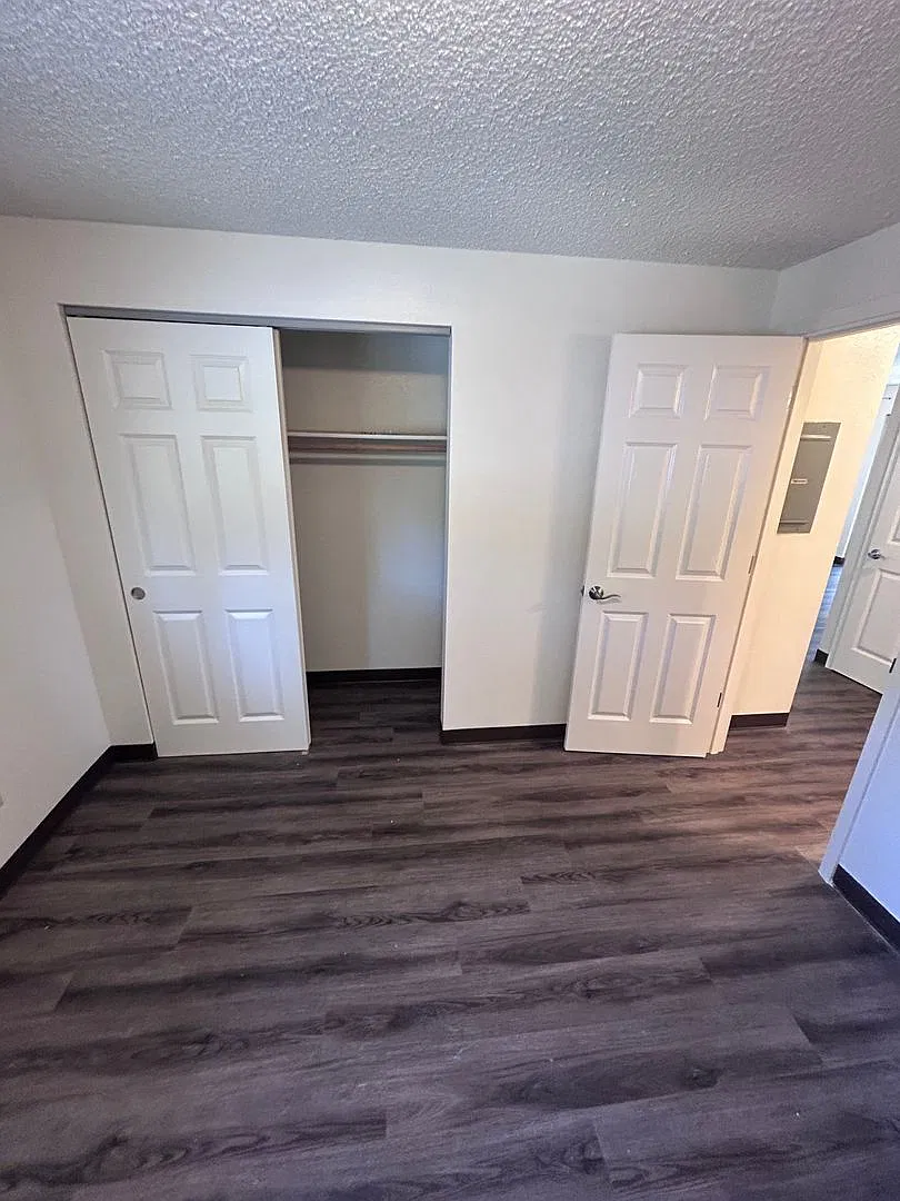 2 bed, 750 sqft, $1,250 — Photo 3