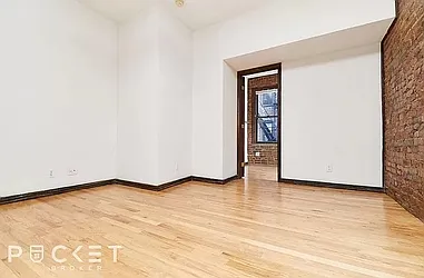 Rented by PocketBroker Inc