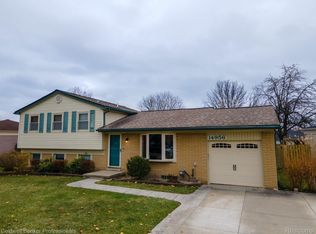 14956 Loyola Dr, Sterling Heights, MI 48313