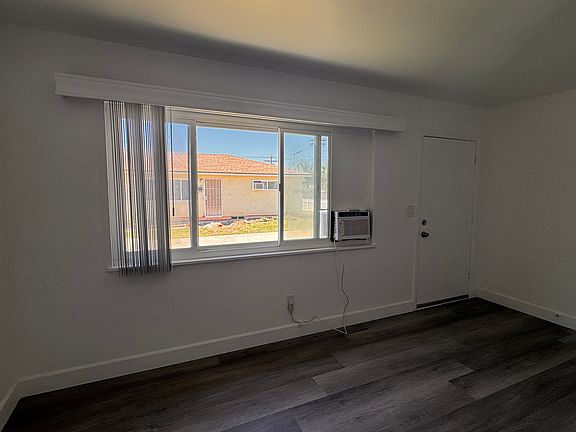 3rd image of 8235 Alton Dr