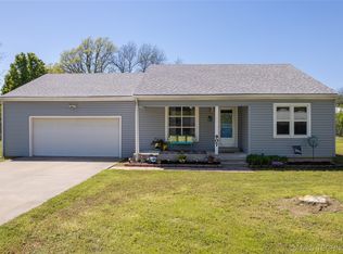 907 Hailey St, Ardmore, OK 73401