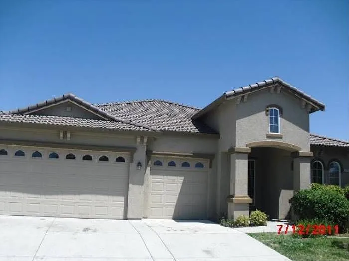 8705 Red Clover Way photo 1