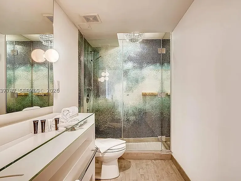 1100 West Ave #525 — Photo 6