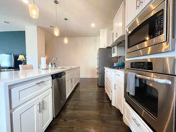 5th image of 3010 Zenia Dr #3010