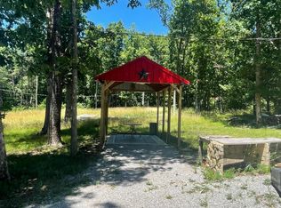 6124 Running Creek Dr, Crossville, TN 38572