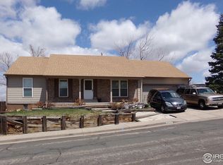 1100 S Oak Cir, Broomfield, CO 80020