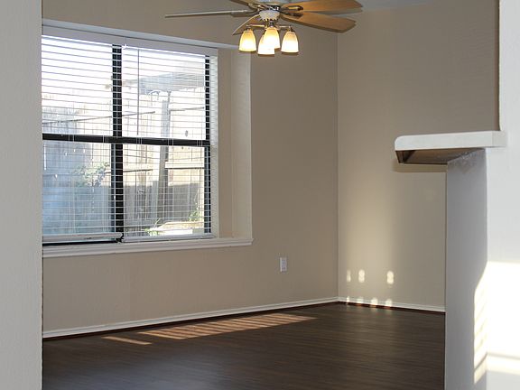 5th image of 1342 Maplewood Dr
