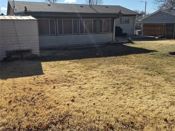 35 Macarthur Rd, Pueblo, CO 81001