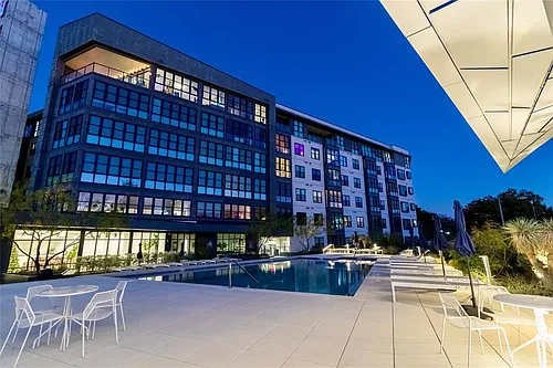 800 Embassy Dr Photo 1