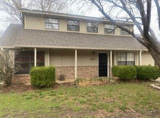 2212 E Timbercrest Dr, Stillwater, OK 74075