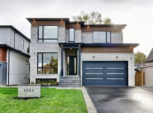 2556 Glengarry Rd, Mississauga, ON L5C1Y3
