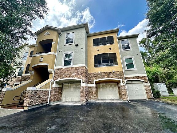 2nd image of 8539 Gate Pkwy W Unit 618