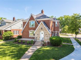 16200 Munn Rd, Cleveland, OH 44111