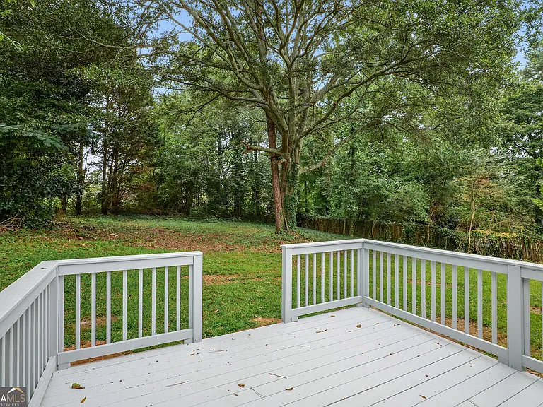 3583 Steinhauer Rd NE — Photo 22