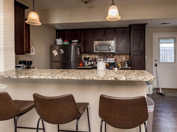 1405 Bass Ave #105