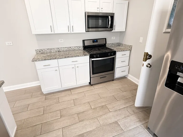 4152 N California Ave #1 — Photo 32