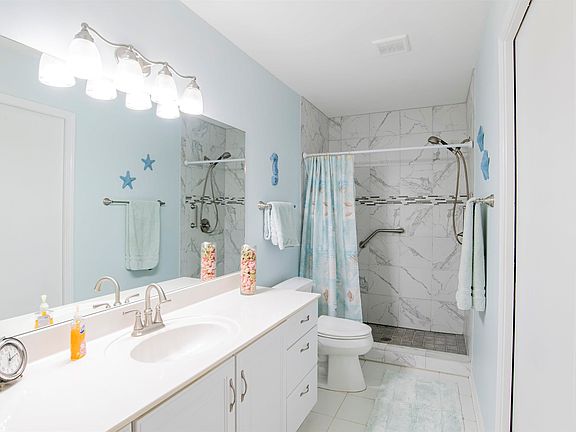 5th image of 2277 Oyster Bay Ln Unit 1710