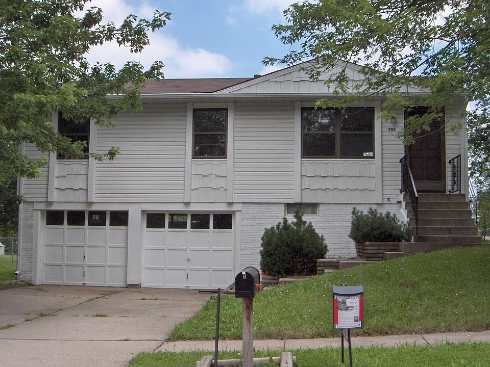 1st image of 709 N Mohican Dr