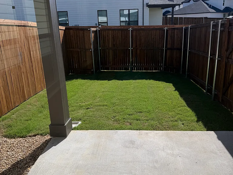 14511 Durant Ln — Photo 18