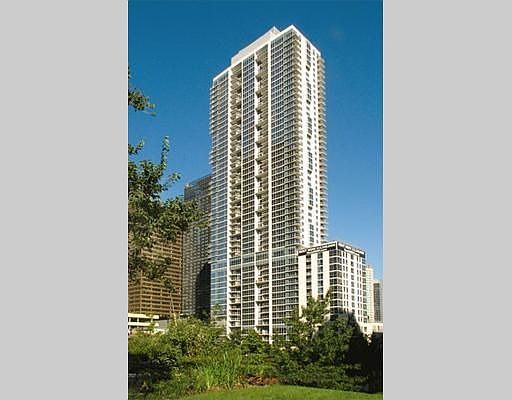 3rd image of 360 E South Water St APT 4208