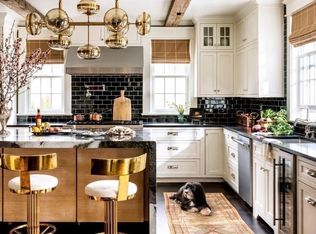 193 S Main St, Cohasset, MA 02025