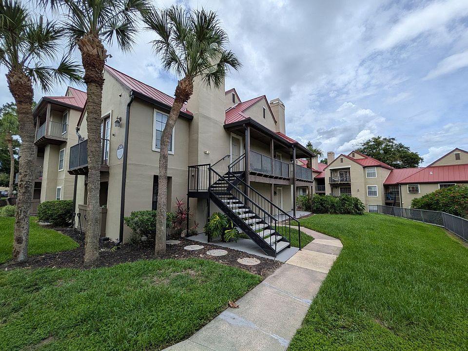 1st image of 249 Afton Sq Unit 212