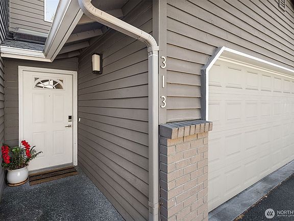 2nd image of 313 7th Avenue S #6