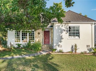 1152 N Cedar St, Glendale, CA 91207