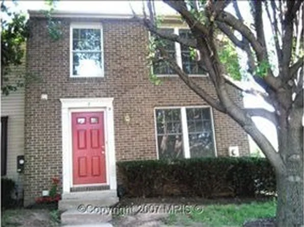 1 Spectator Ln, Owings Mills, MD 21117