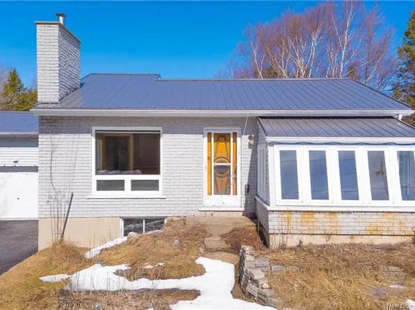 568 Des Acadiens Blvd, Bertrand, NB E1W 1G6