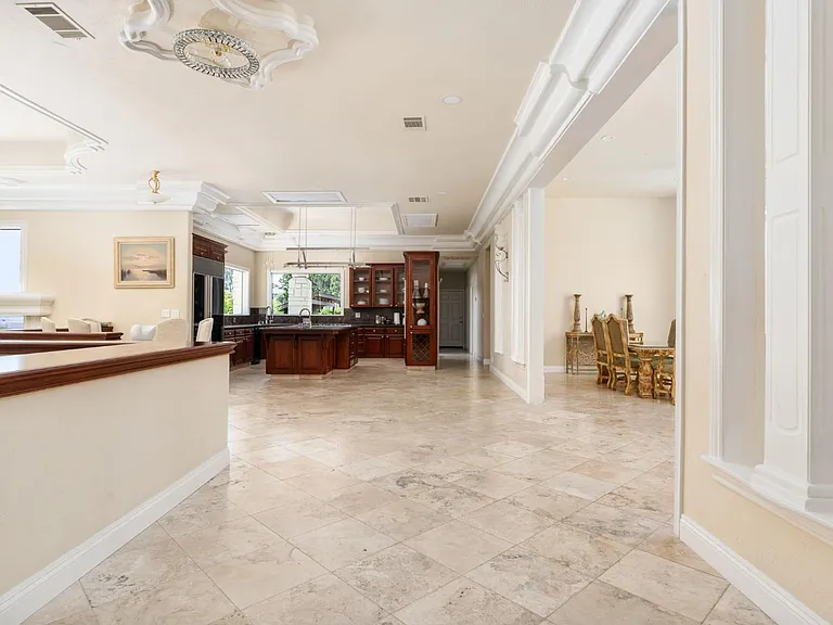 14215 Killarney Dr — Photo 18
