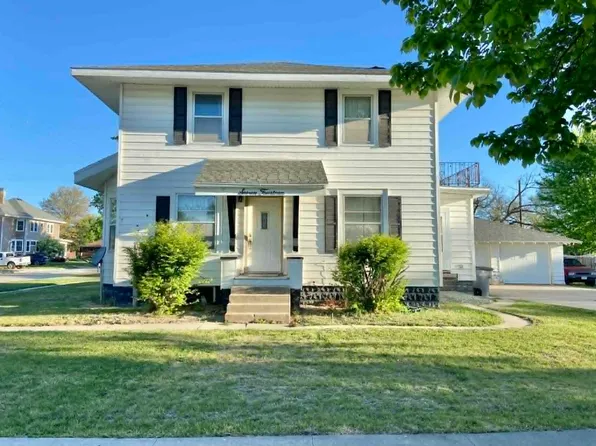 714 3rd St, Gibbon, NE 68840