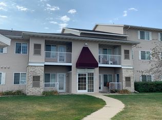 853 37th Ave NW UNIT B, Rochester, MN 55901