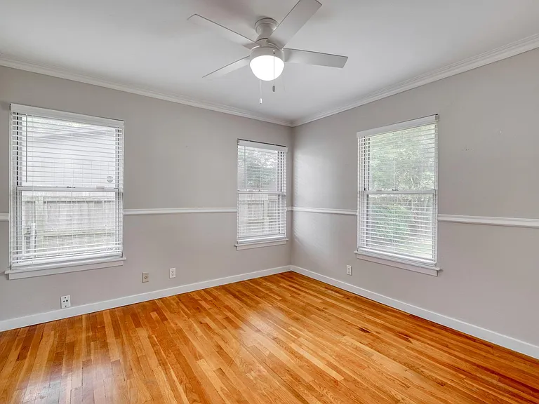 8202 Polar Dr — Photo 21
