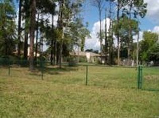 1404 Wellington Dr, Sebring, FL 33875