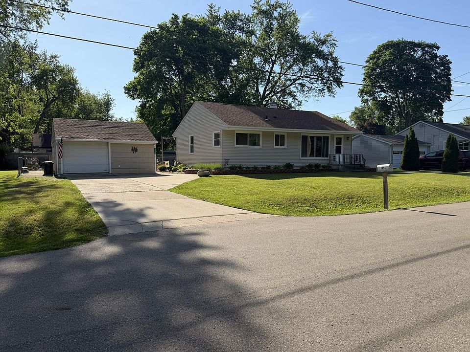 1st image of 3456 Acacia Blvd