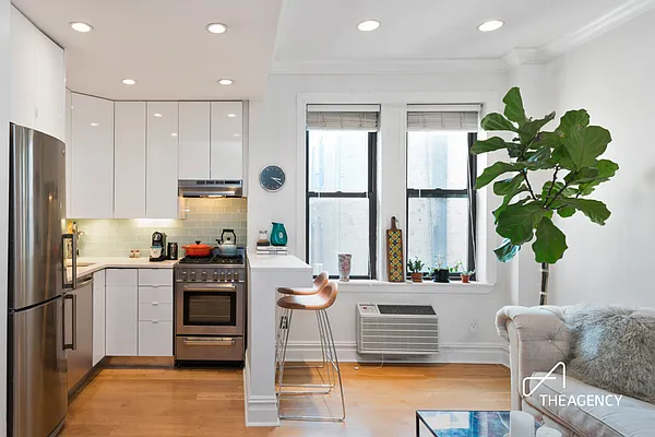 Sold by The Agency | media 1