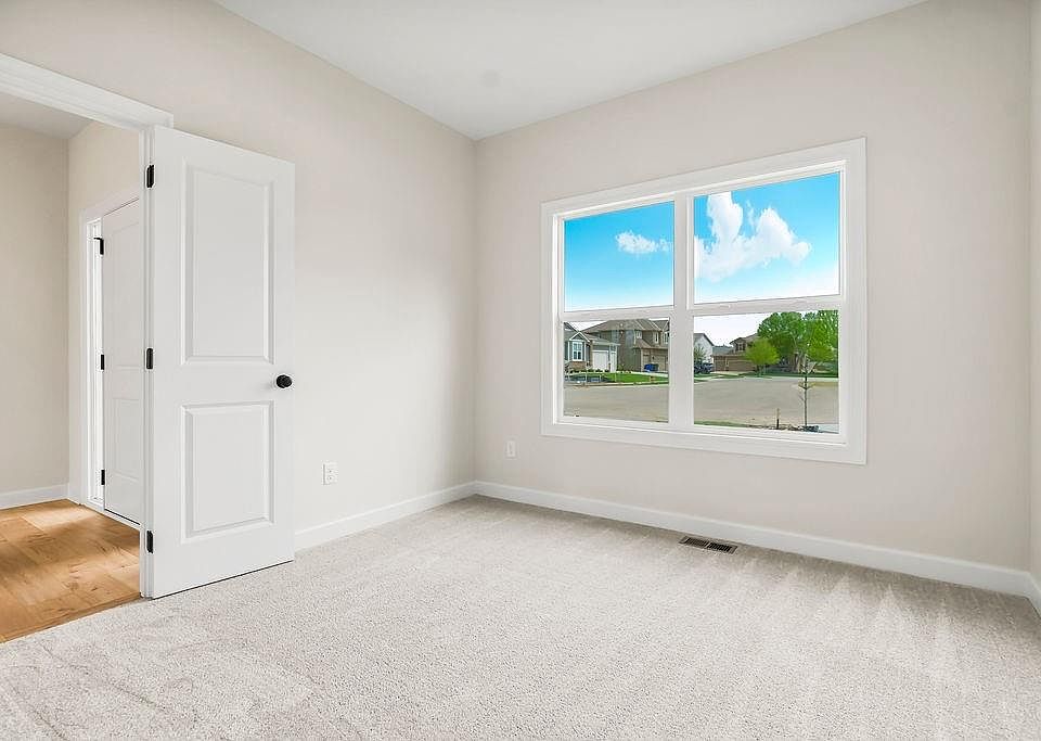 house on the hill Parent Pants （Tile） Parent Pants (Tile