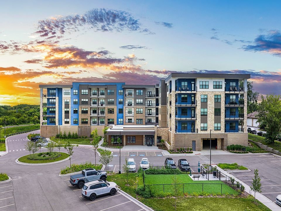 Outdoor Structure with Parking Area