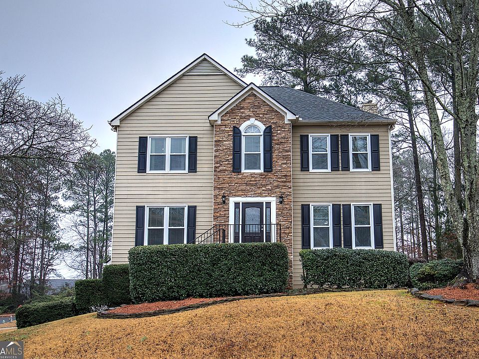 1st image of 1000 Evian Way NW