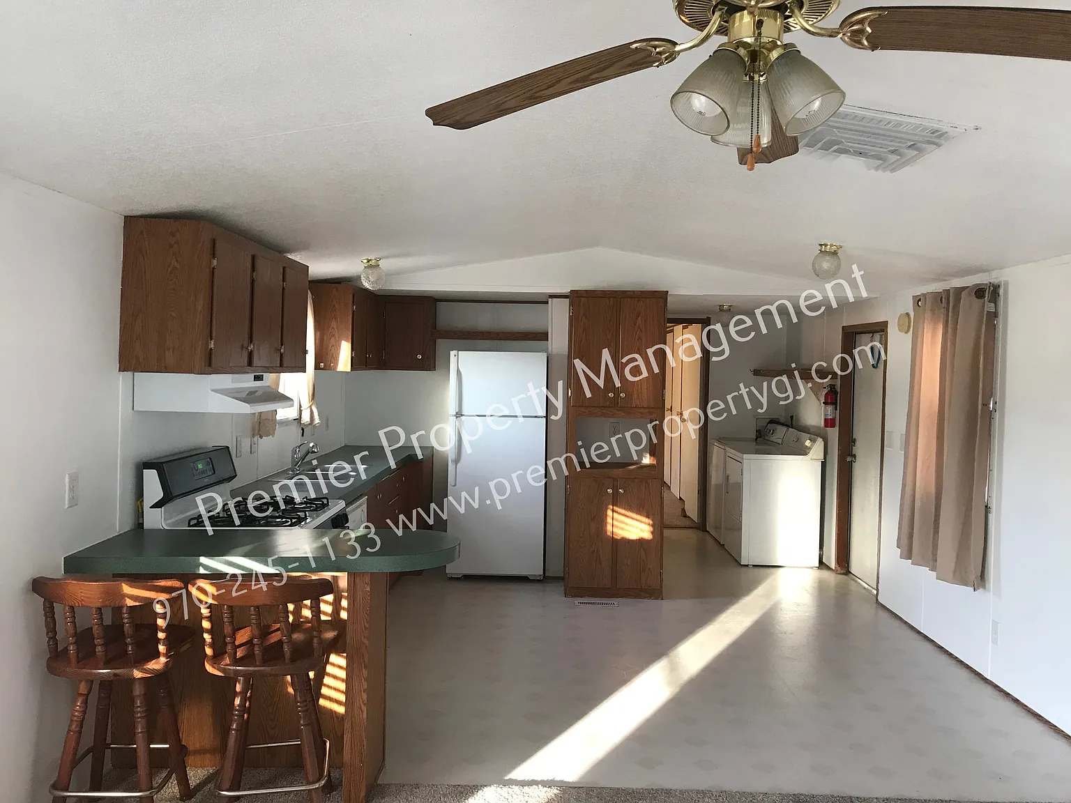 2 bed, 1.5 bath, $1,350 — Photo 4
