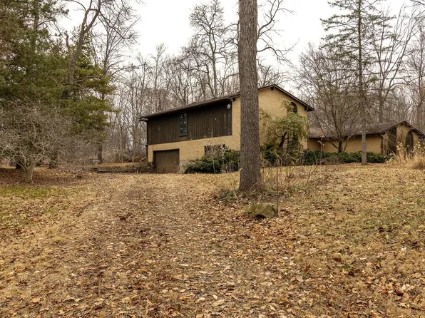 7310 Woodale Dr, Carroll, OH 43112