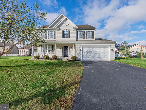 2nd image of 7 Brinkley Ct