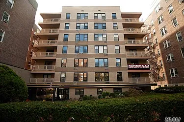 Sold by Winzone Realty Inc