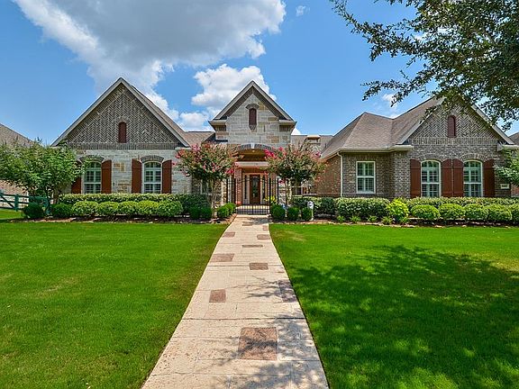 2nd image of 5402 Lake Hill Farm Way
