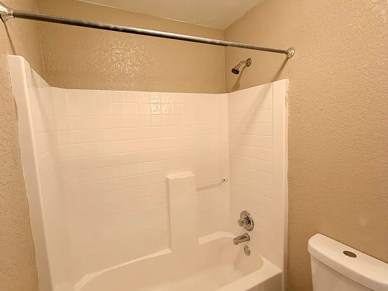 6637 Ridgeview Cir — Photo 6